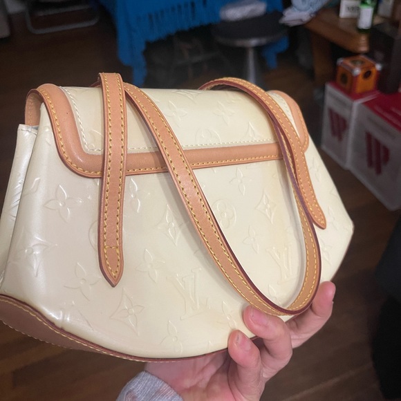 LOUIS VUITTON VERNIS SHOULDER BAG TH1005 - Picture 4 of 9